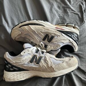 New Balance 1906D beige shoes